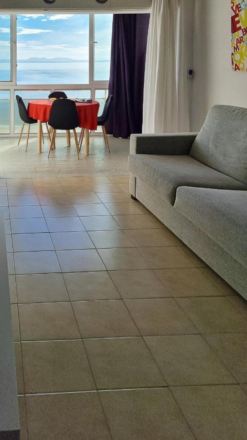 Apartamento Meda Chica Apartment Roses Luaran gambar