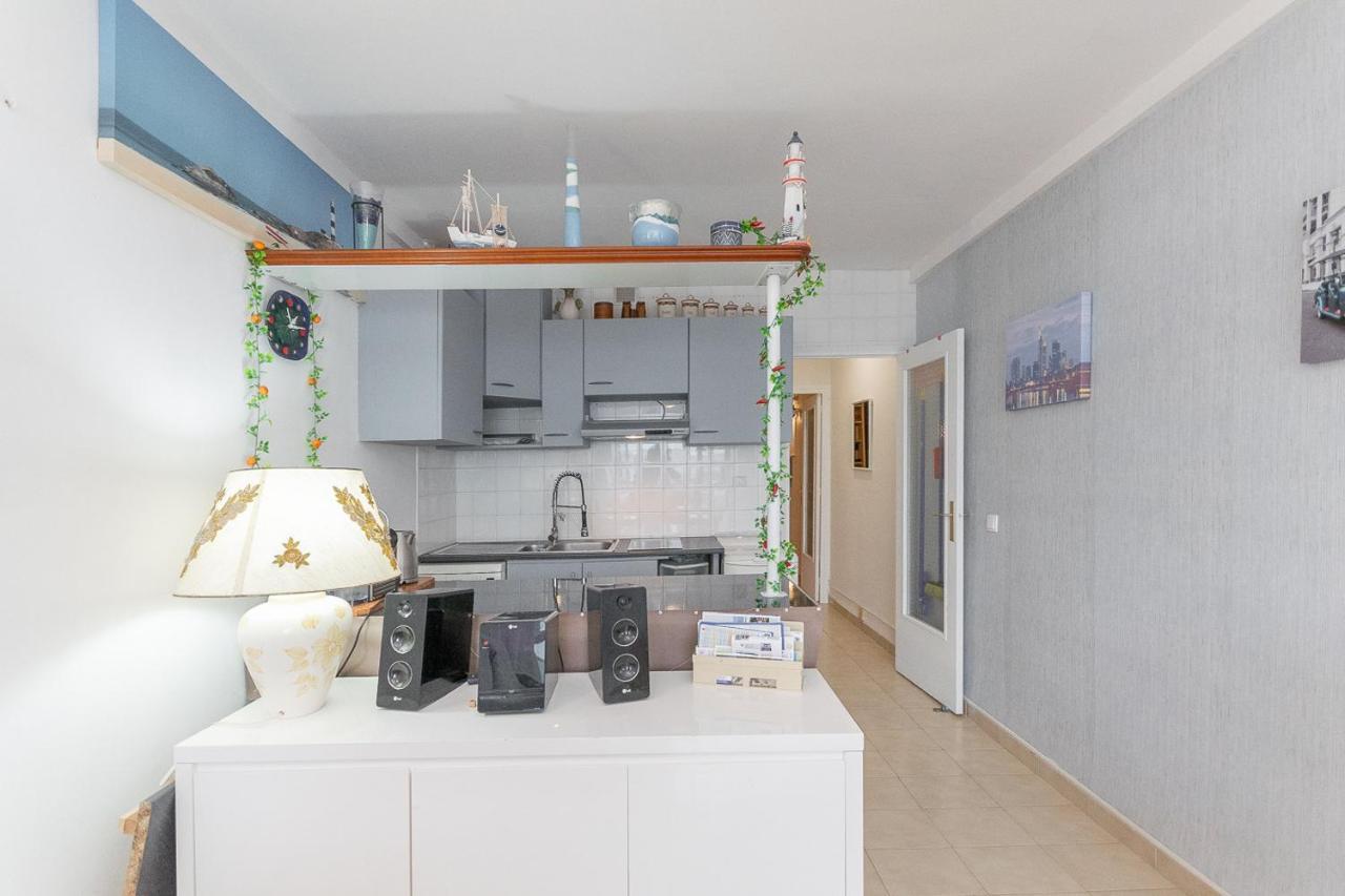Apartamento Meda Chica Apartment Roses Luaran gambar